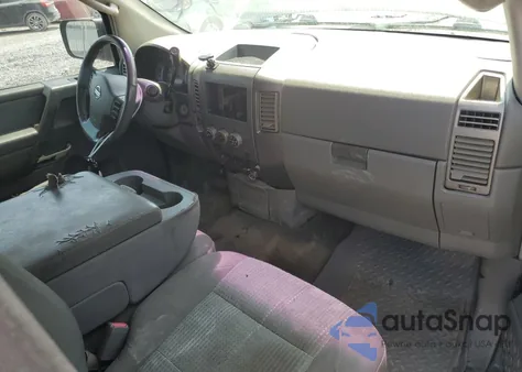 2005 Nissan Titan Xe z USA, uszkodzony, nr VIN 1N6BA06B95N549945